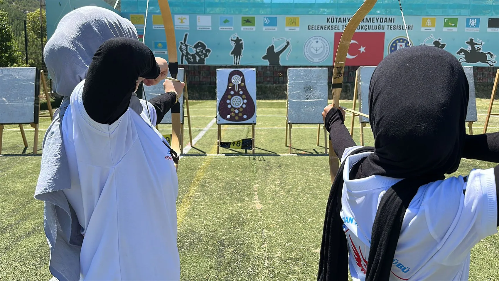 Kütahya tarihi ok meydanında büyük şampiyona başlıyor