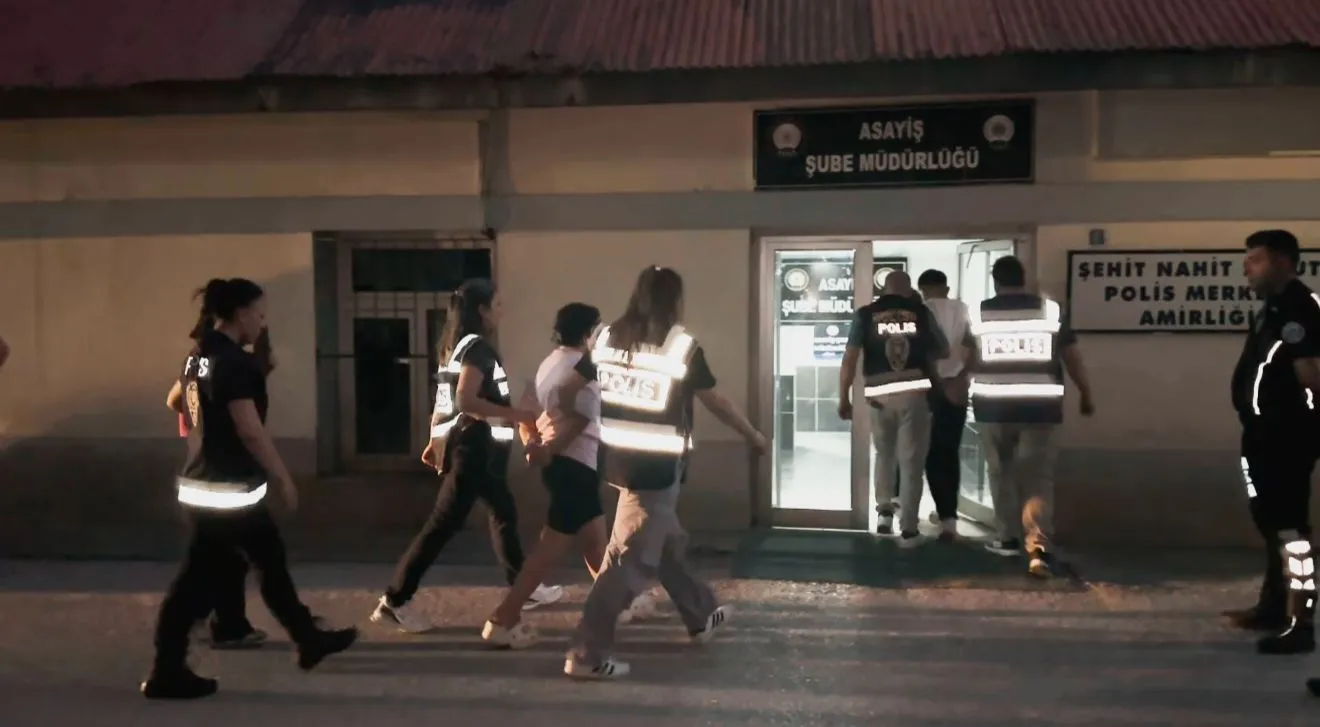 Tunceli merkezli masaj salonlarına fuhuş baskını