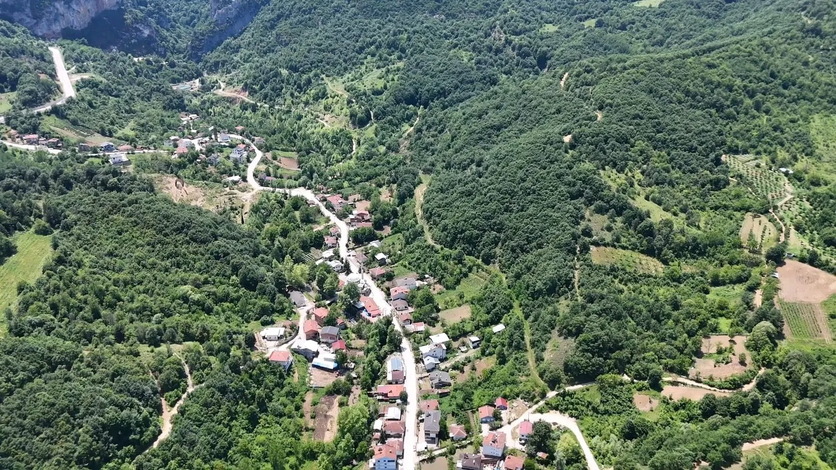 Türkiye’nin en uzun köyü unvanı Bursa’daki Hilmiye’nin oldu
