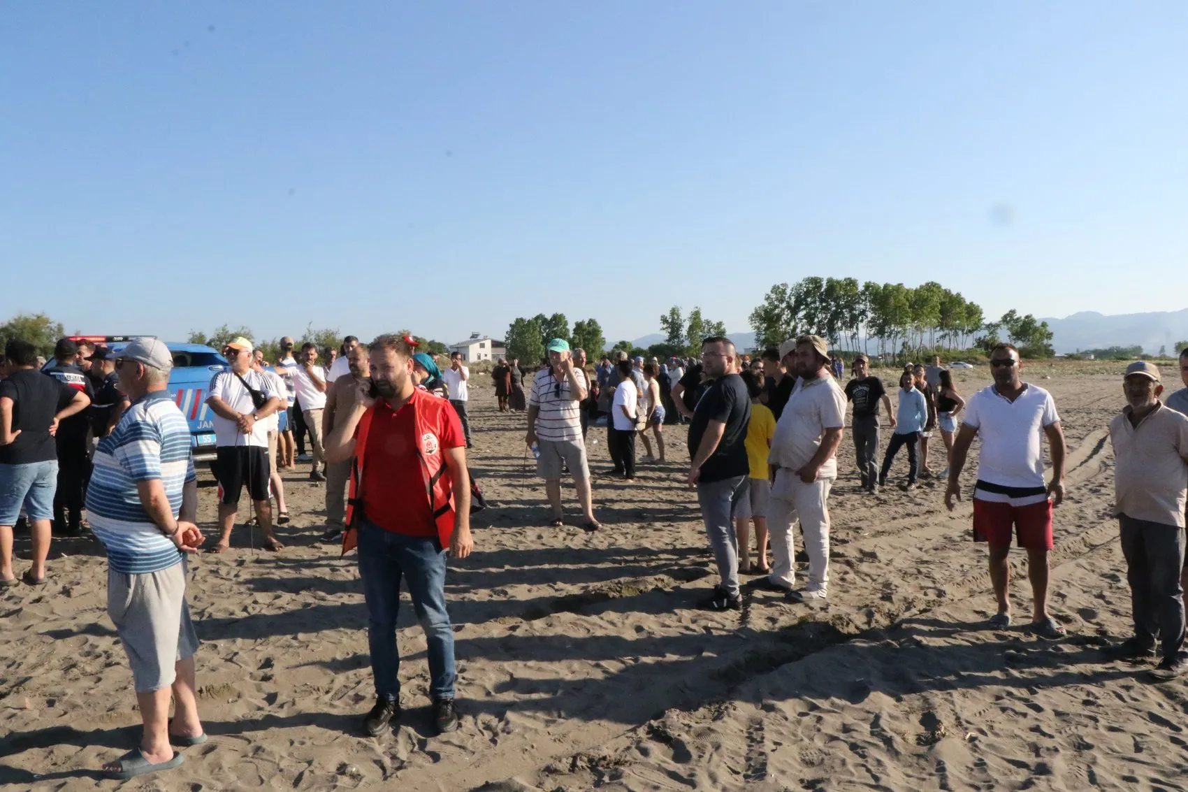 Samsun Çarşamba kıyılarında batan teknede 3 kişi kayboldu