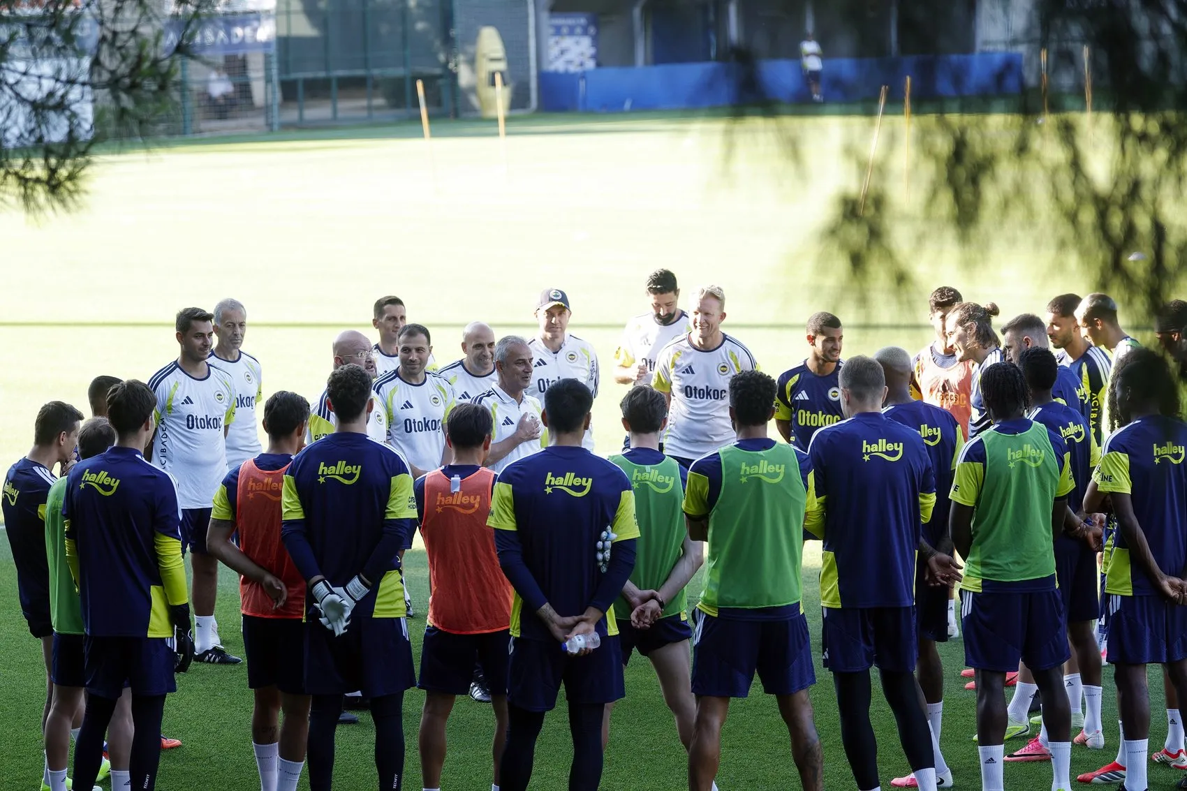 Fenerbahçe Şampiyonlar Ligi sınavına hazırlanıyor