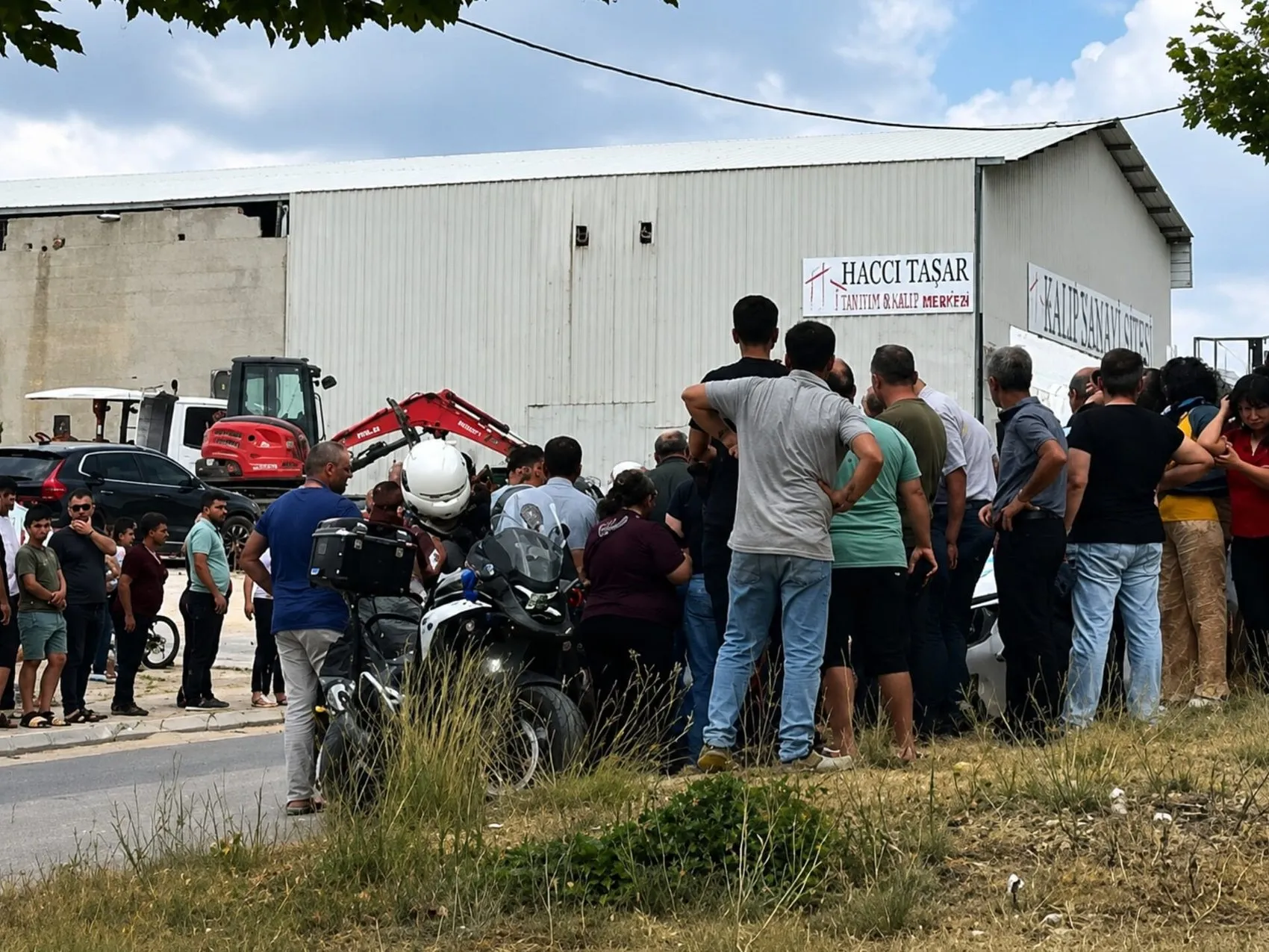 Hatay'da taziye yolunda feci kaza