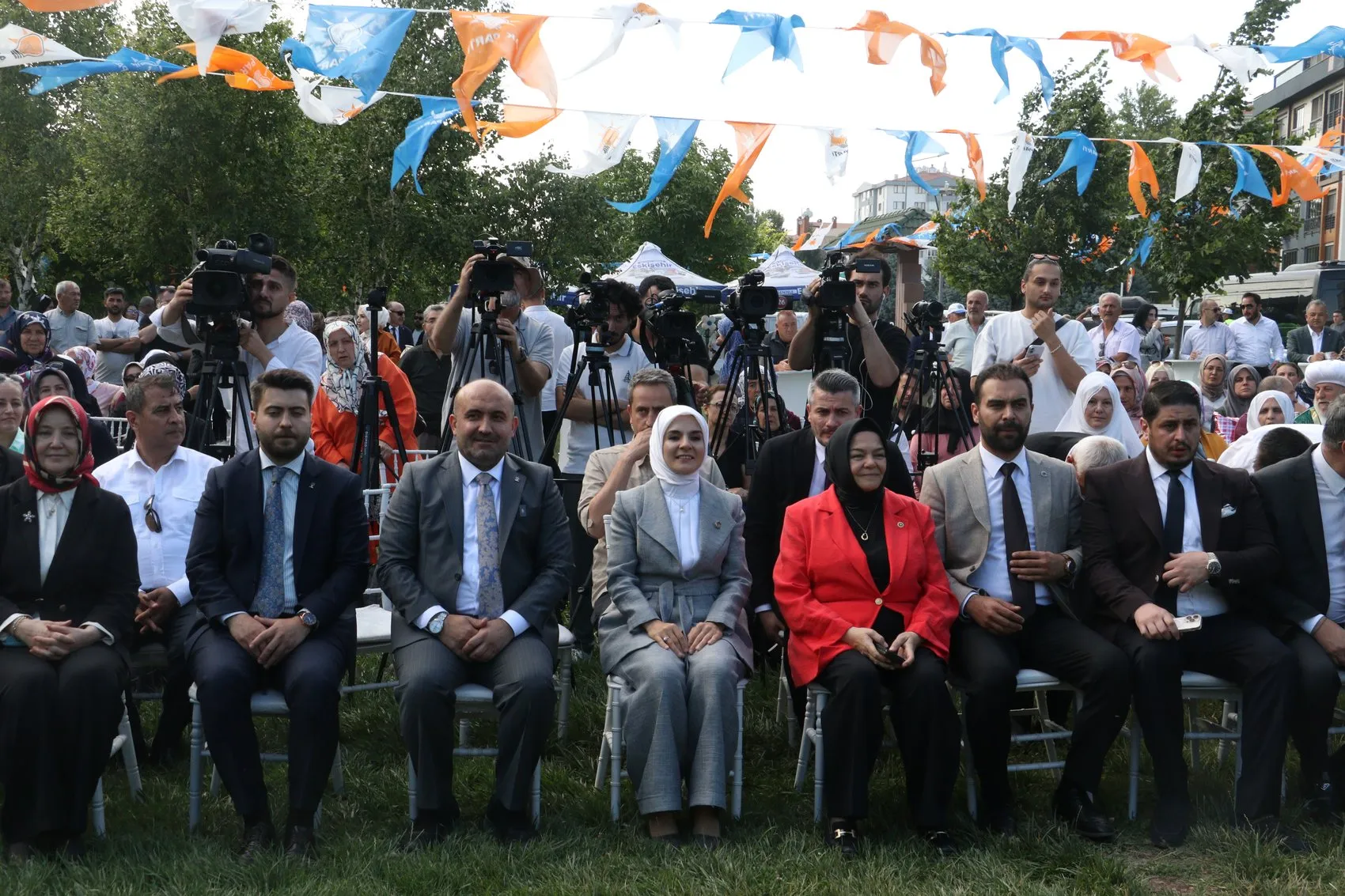 Bakan Göktaş Eskişehir'de AK Parti'nin vizyonunu anlattı
