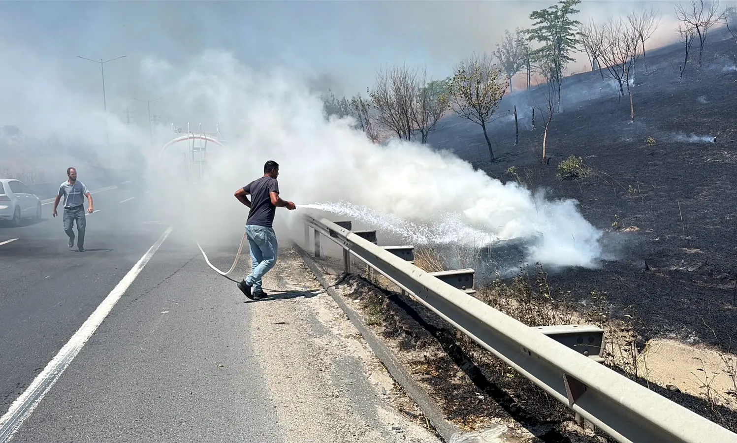 Çorlu'da buğday tarlası küle döndü
