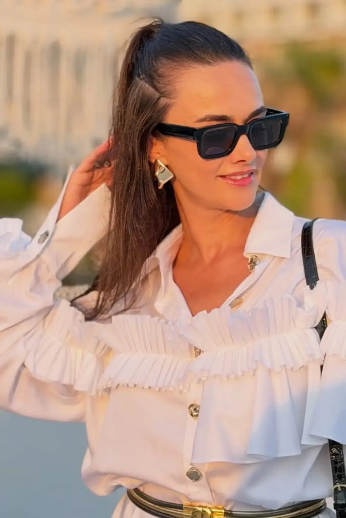 Hande Soral ekrana dönüyor! TRT ile anlaşmaya vardı 2