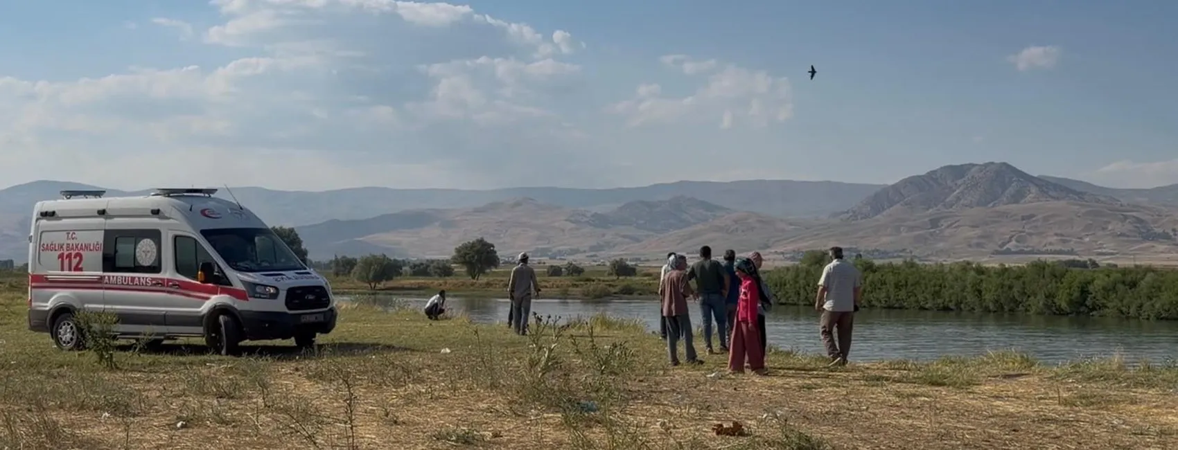 Murat Nehri'nde kaybolan Berat için 126 kişilik arama ekibi sahada