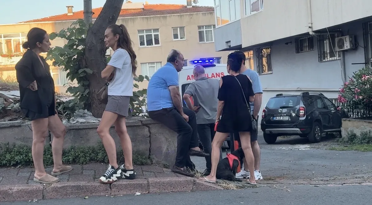 Şişli’de evinin penceresinden düşen kadın hayatını kaybetti