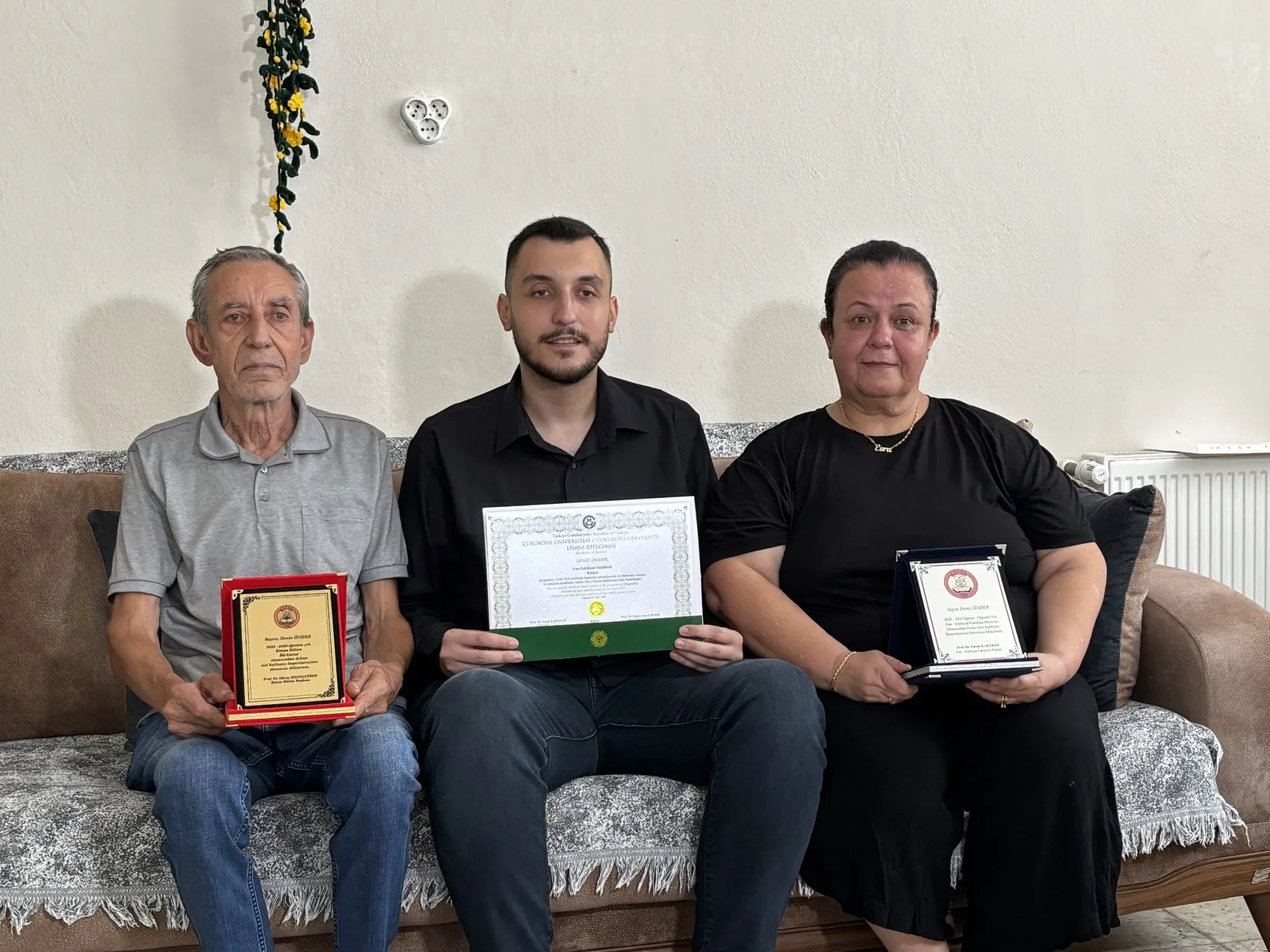 Kaza sonrası pes etmedi fakülte birincisi oldu