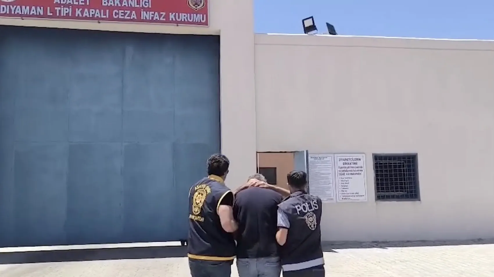 Adıyaman’da 56 yıl hapis cezası olan dolandırıcı yakalandı