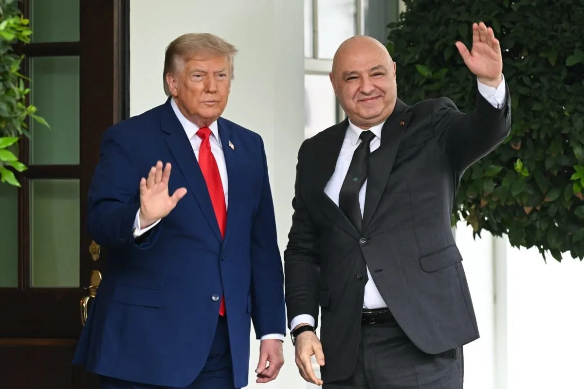 Lübnan lideri Avn Washington'da İsrail'in çekilmesini istedi