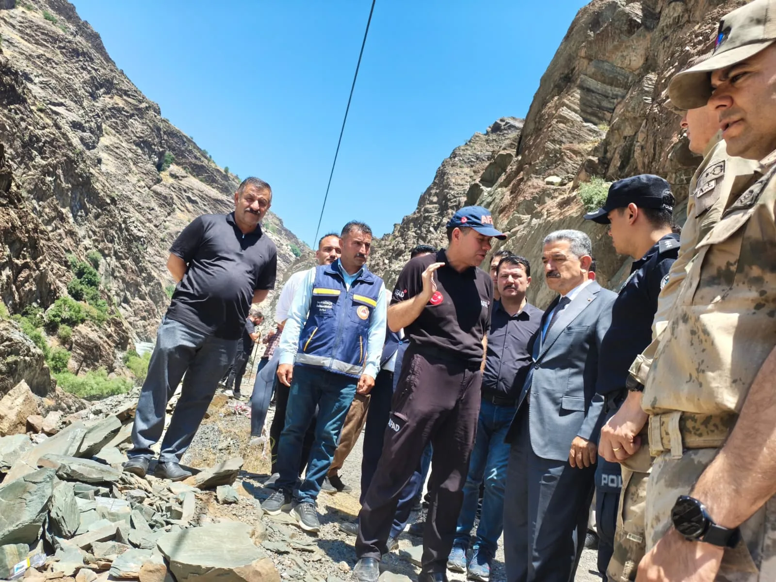 Beytüşşebap'ta kaybolan genci arama çalışmaları ikinci gününde sürüyor