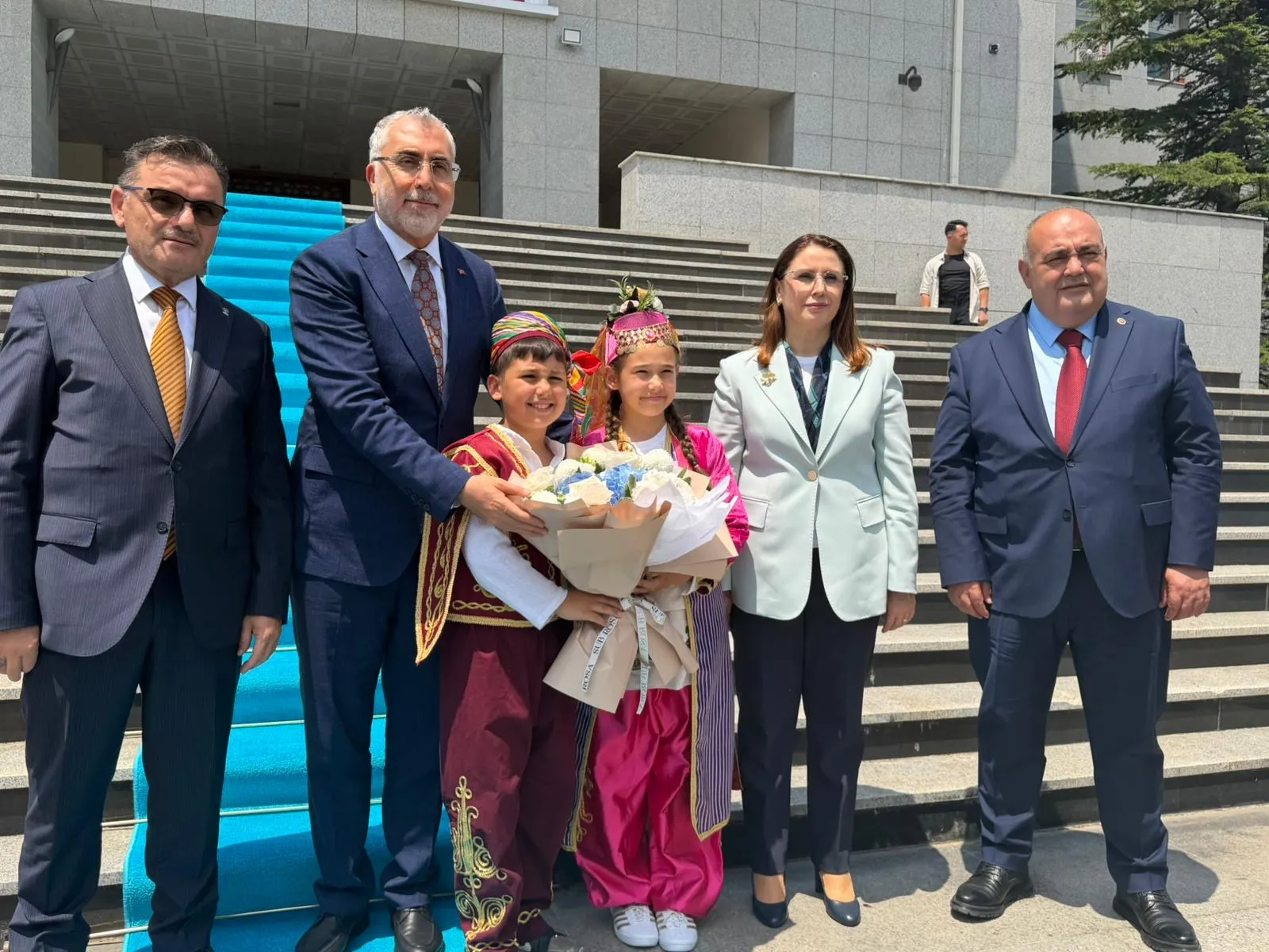 Bakan Işıkhan Bartın teşkilatıyla bir araya geldi