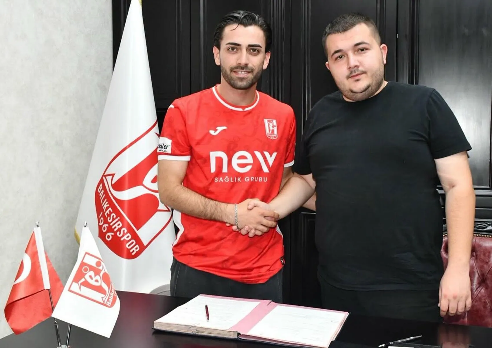Balıkesirspor kanat hattına takviye yaptı