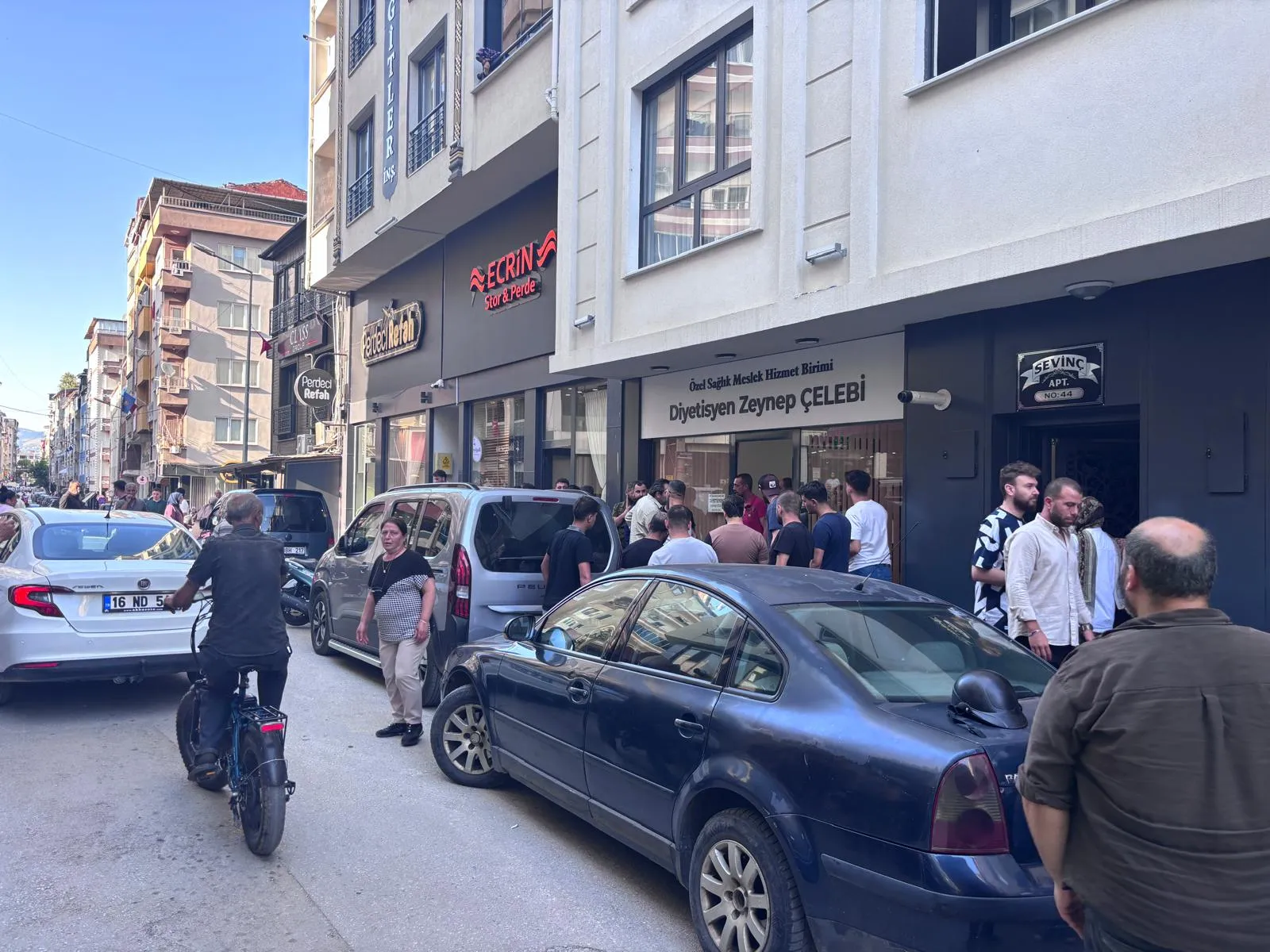 Orhangazi sokaklarında silahlı kavga