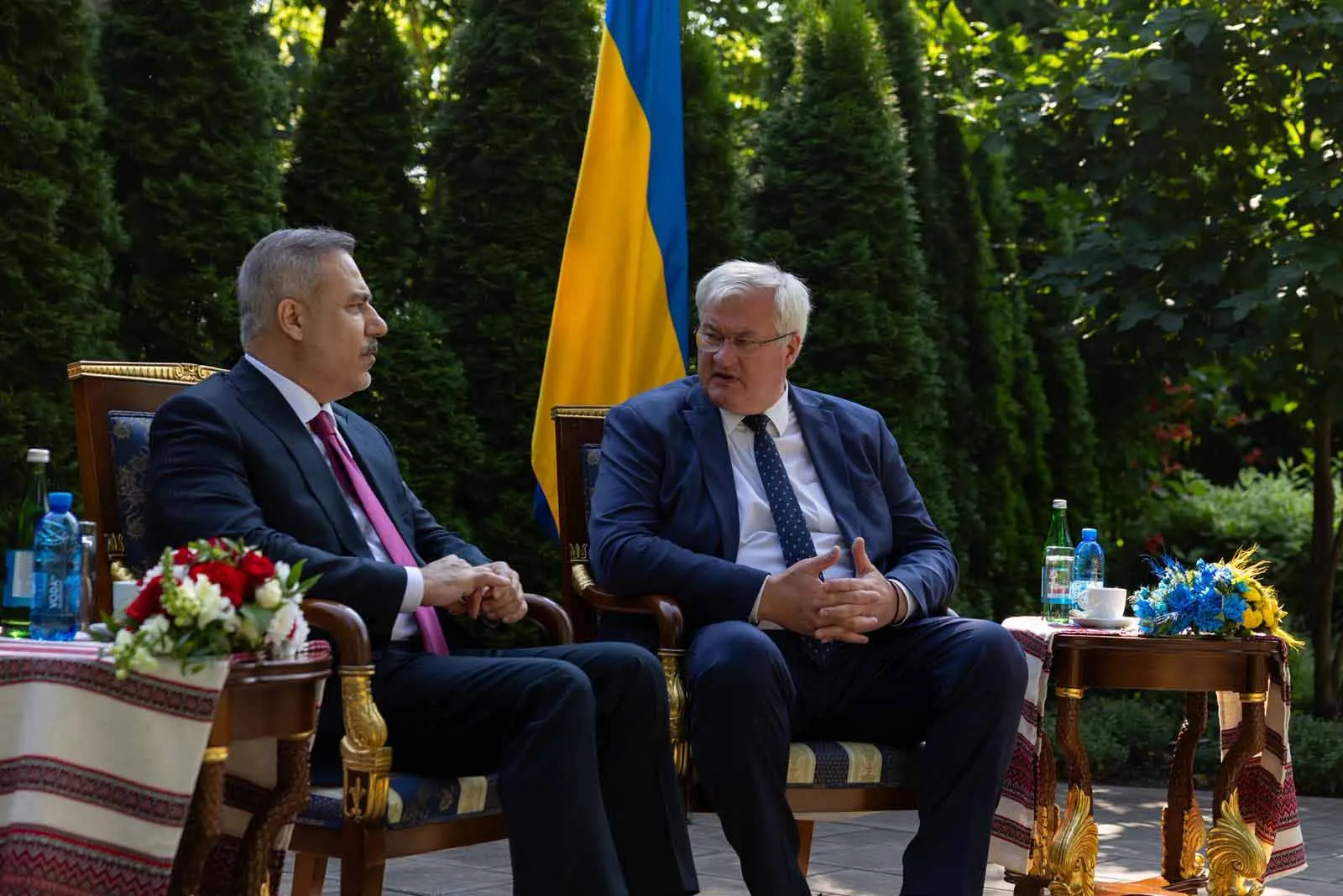 Hakan Fidan Kiev'de kritik diplomasi trafiğine başladı