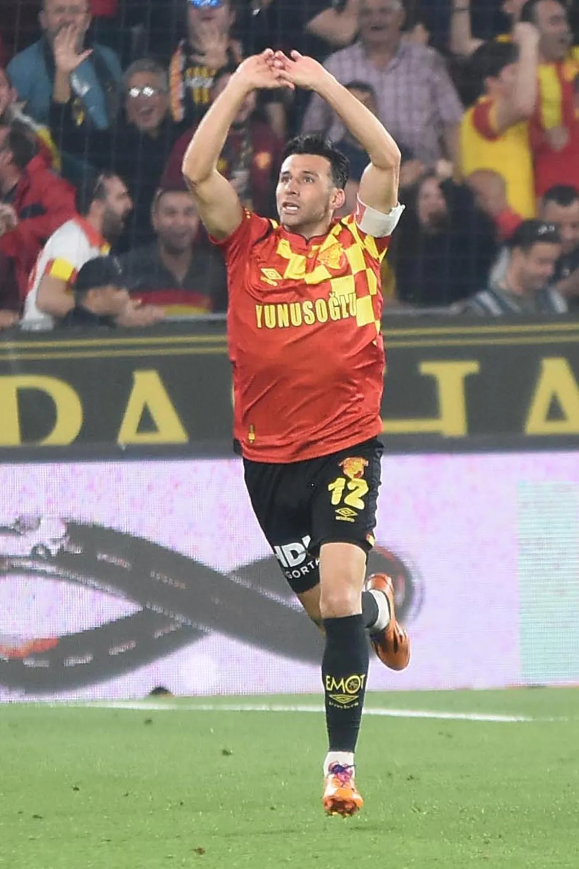 Göztepe Slovenya kampında fire vermiyor