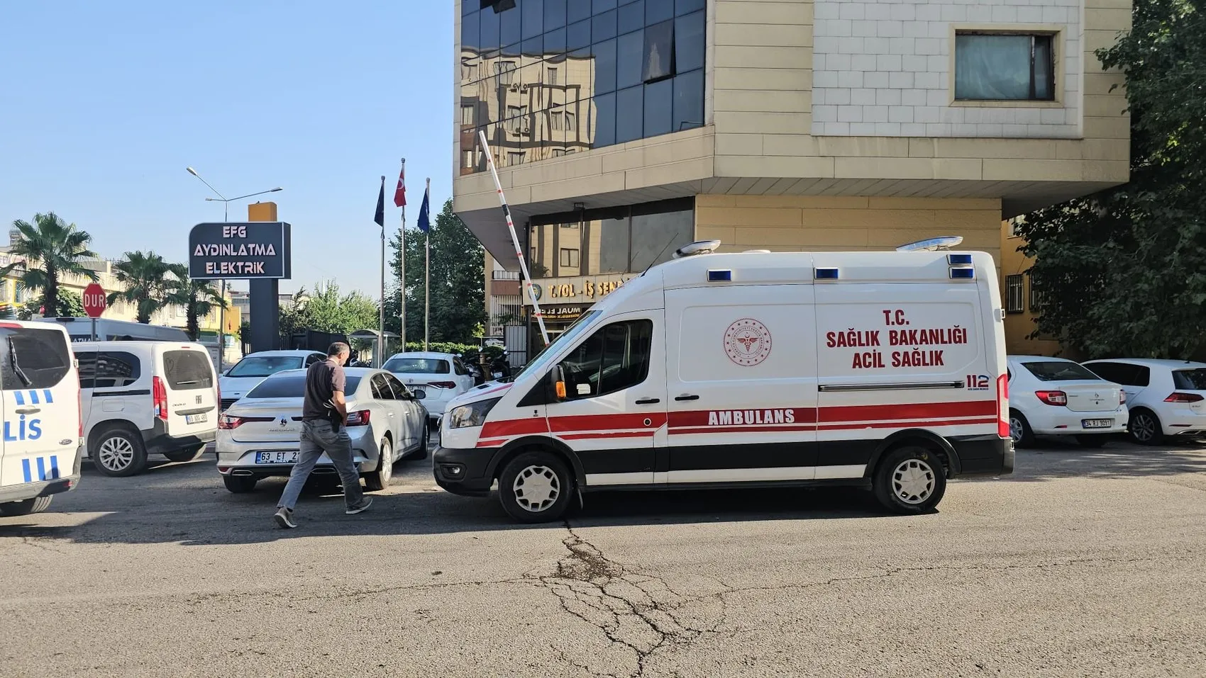 Şanlıurfa'da genç doktor kaldığı misafirhanede yaşamını yitirdi