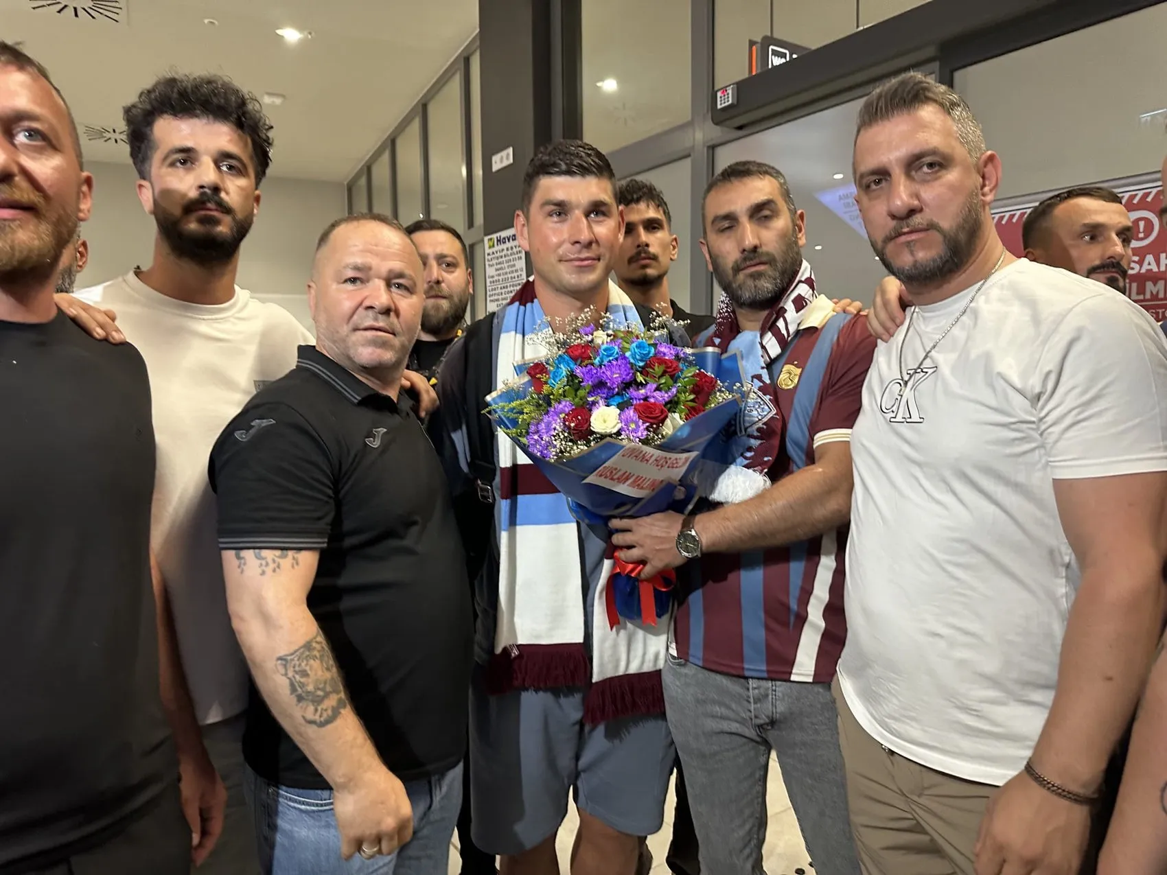 Trabzonspor'un yeni yıldızı Ruslan Malinovskyi şehre ayak bastı