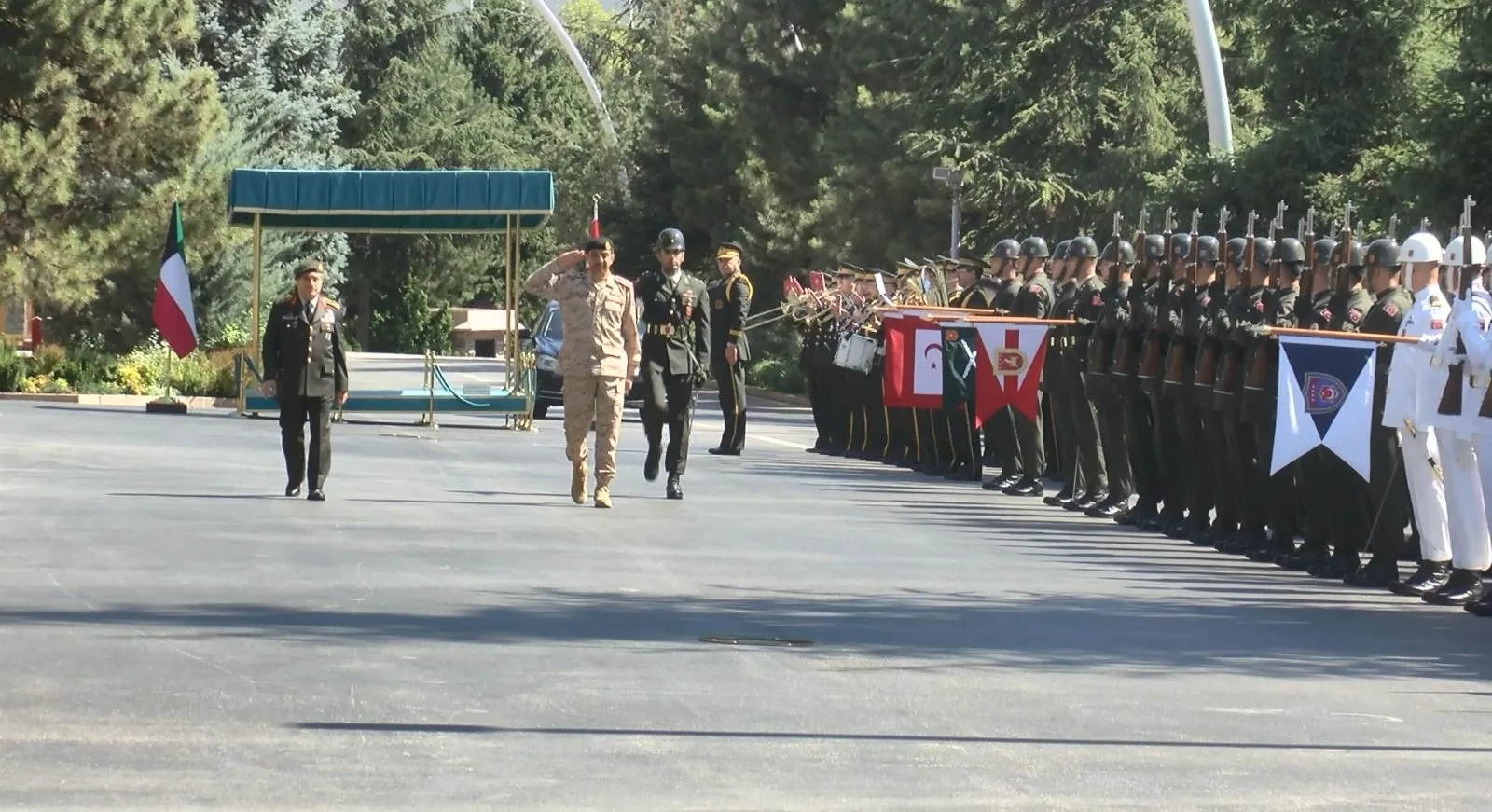 Genelkurmay Başkanı Bayraktaroğlu Kuveytli mevkidaşını ağırladı
