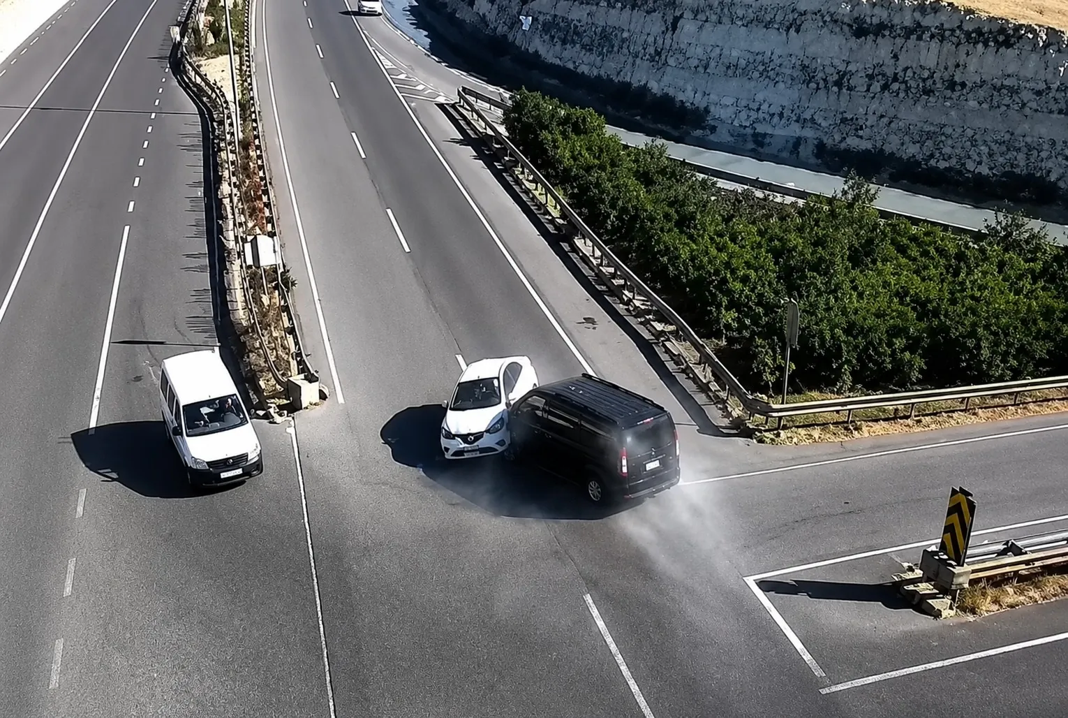 Şanlıurfa yolunda üç kişinin yaşamını yitirdiği o anlar kamerada