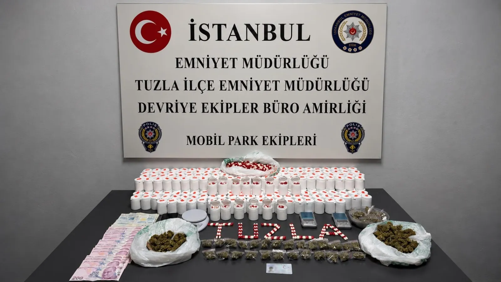 Tuzla’daki narkotik operasyonunda binlerce hap ele geçirildi