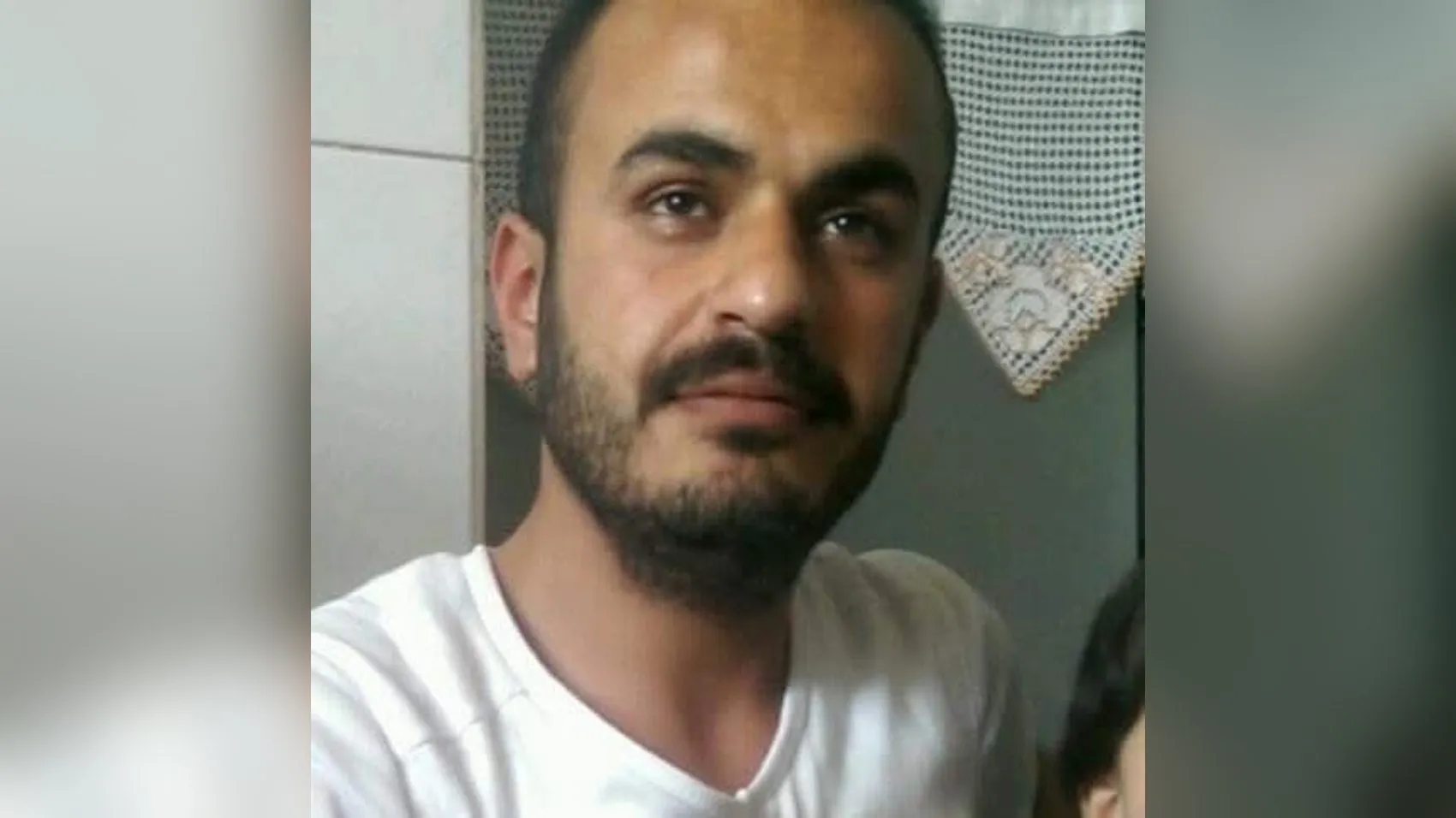 Malatyalı hafızlar 15 Temmuz şehidini kabri başında dualarla andı
