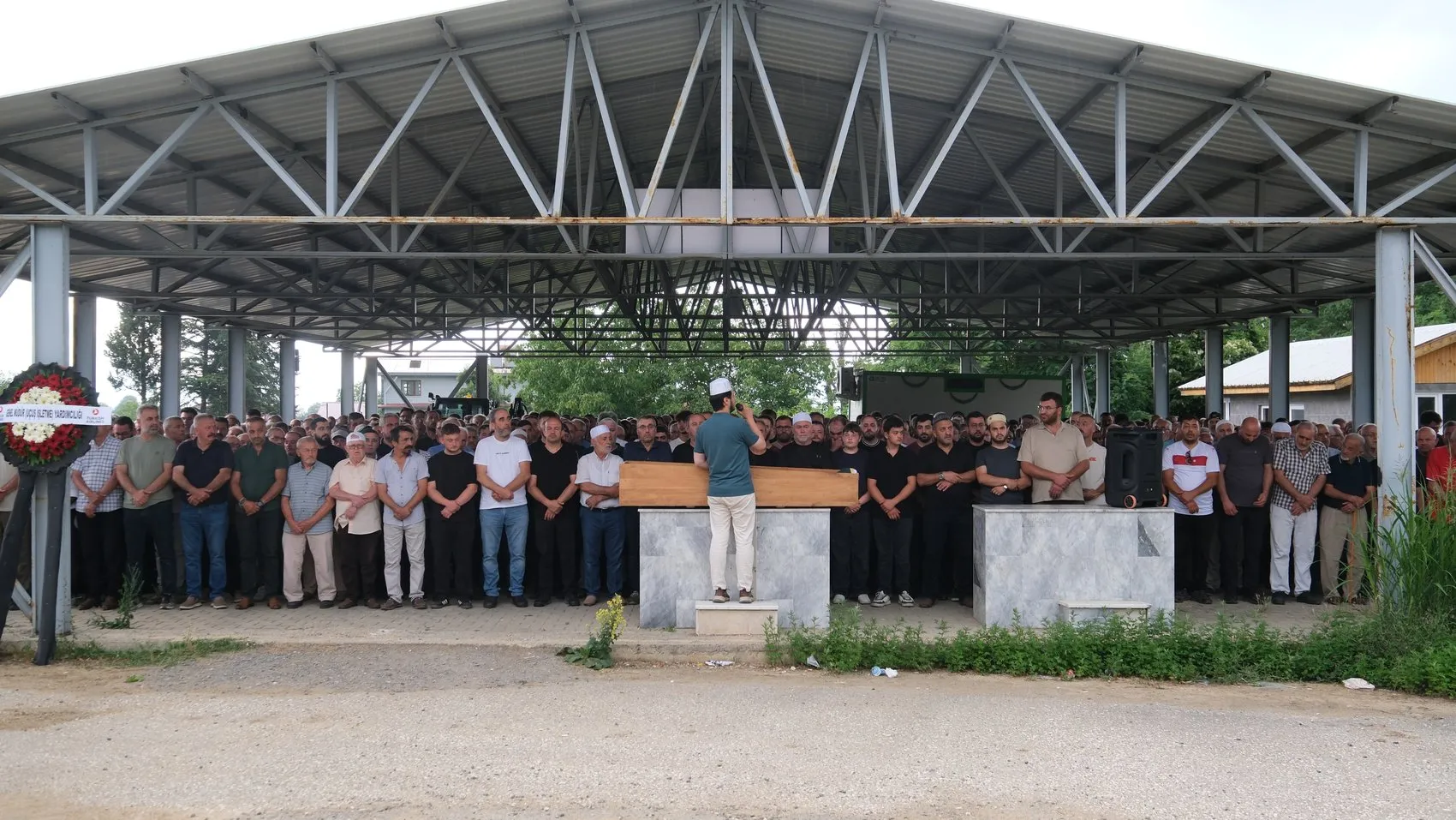 Gölyaka gişelerinde feci kaza THY çalışanı hayatını kaybetti