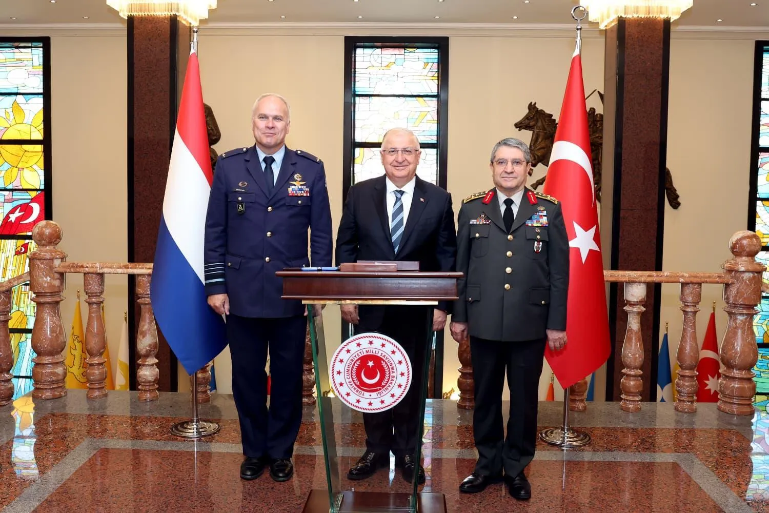Hollanda Genelkurmay Başkanı Ankara’ya geldi