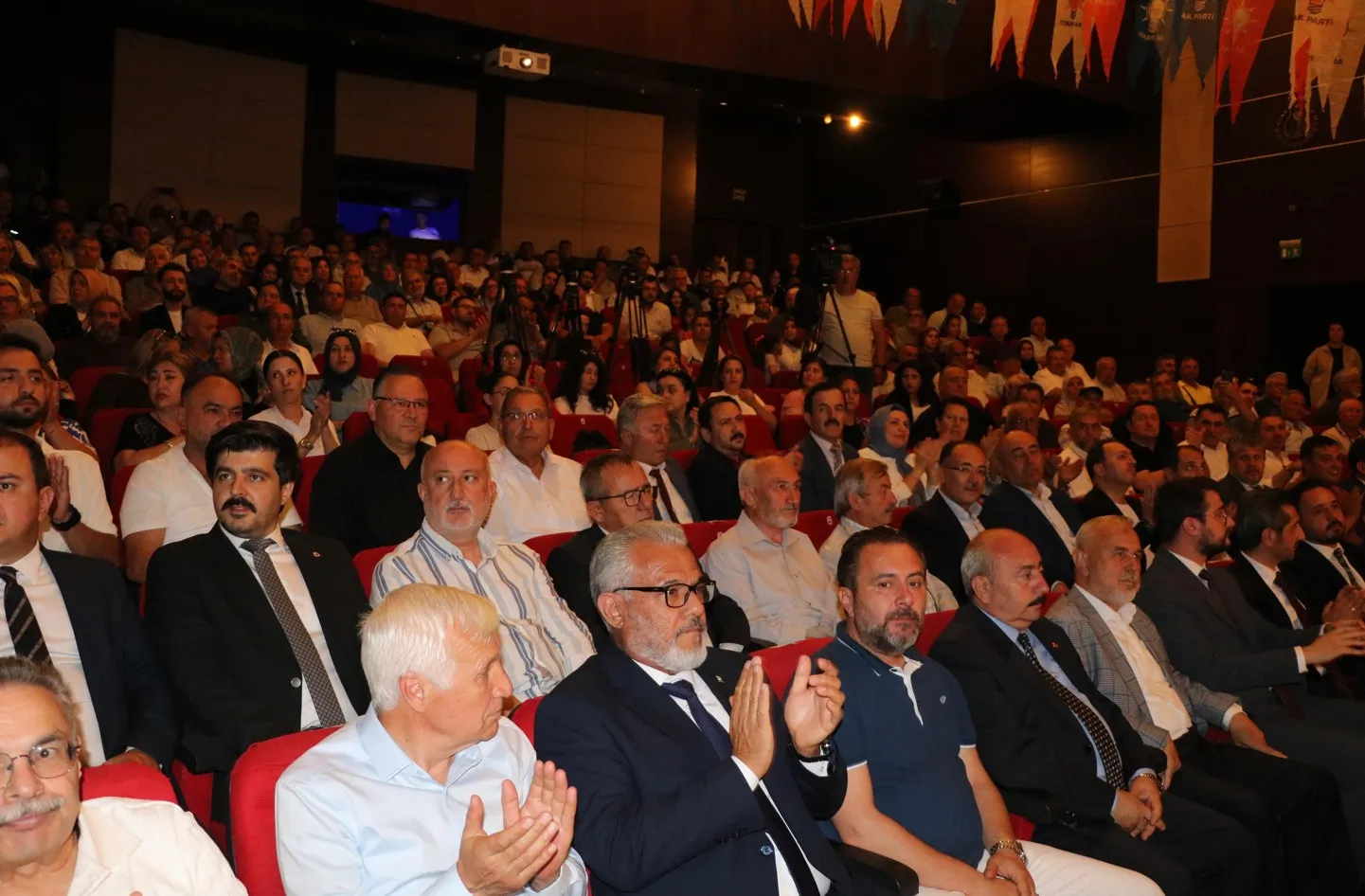 Bakan Yumaklı Uşak’ta yeni su projelerini duyurdu