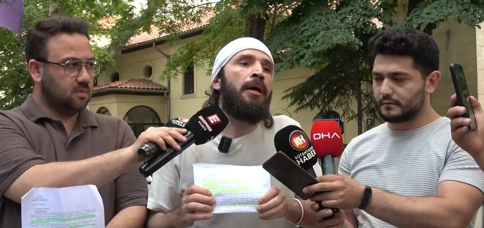 Kütahya’da yıkılan büfeler için mahkemeden durdurma kararı çıktı