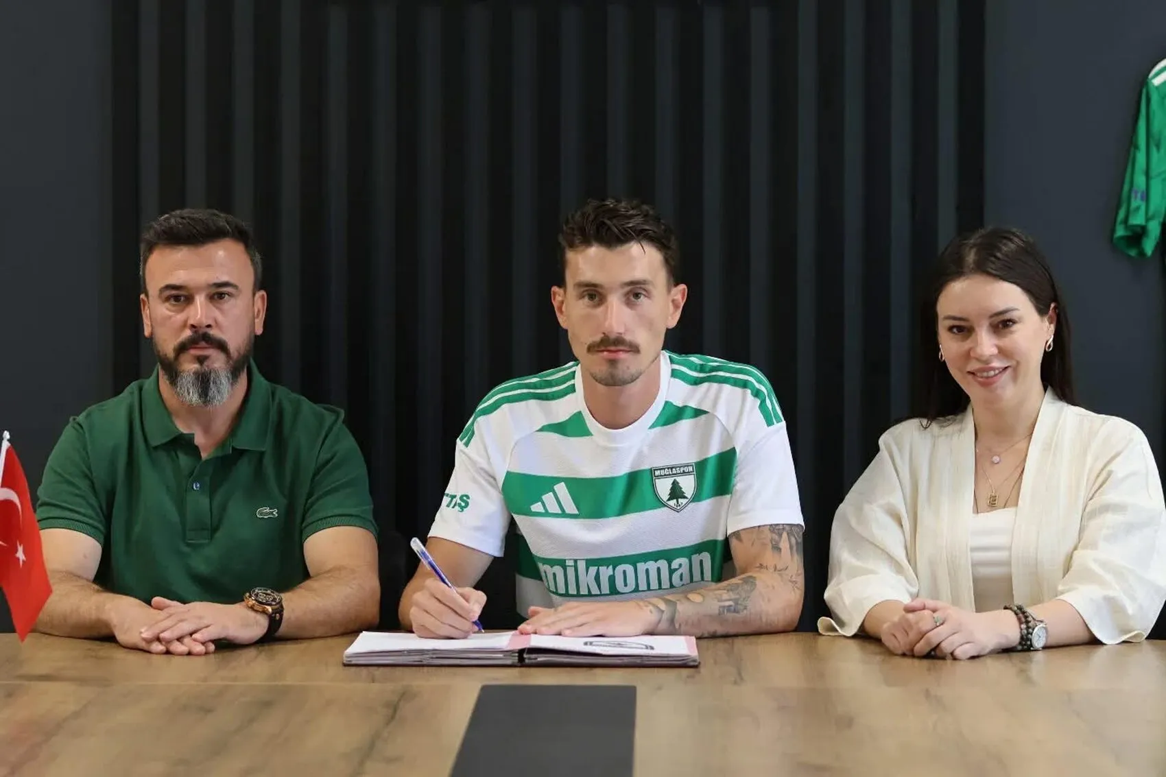 Muğlaspor taraftarı stadyumuna kavuşuyor