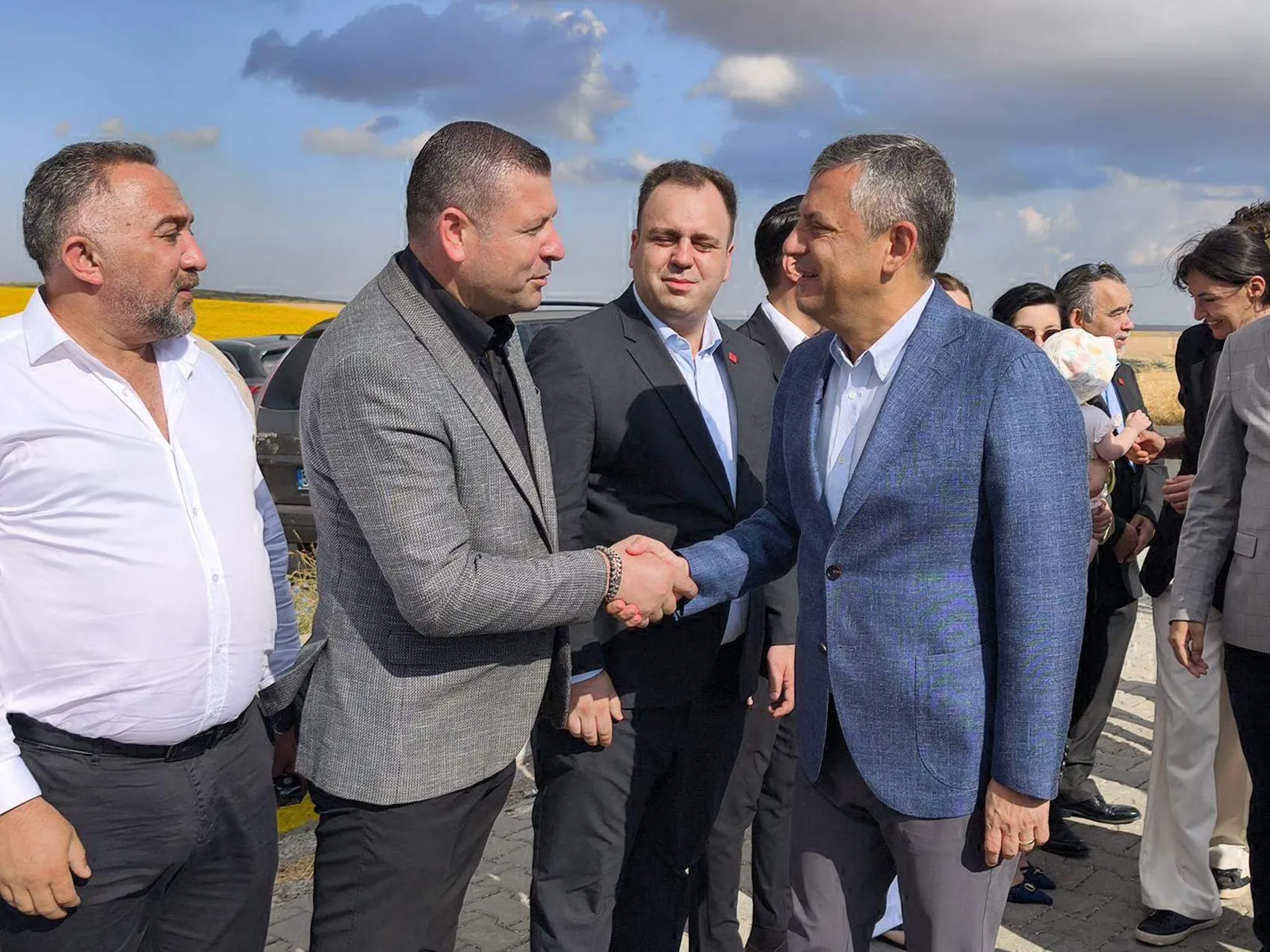 Özgür Özel tutuklu Deniz Göktaş ile cezaevinde görüştü