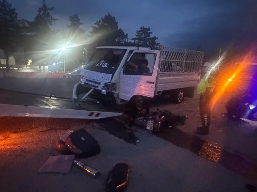 Bolu'daki feci motosiklet kazası güvenlik kamerasında
