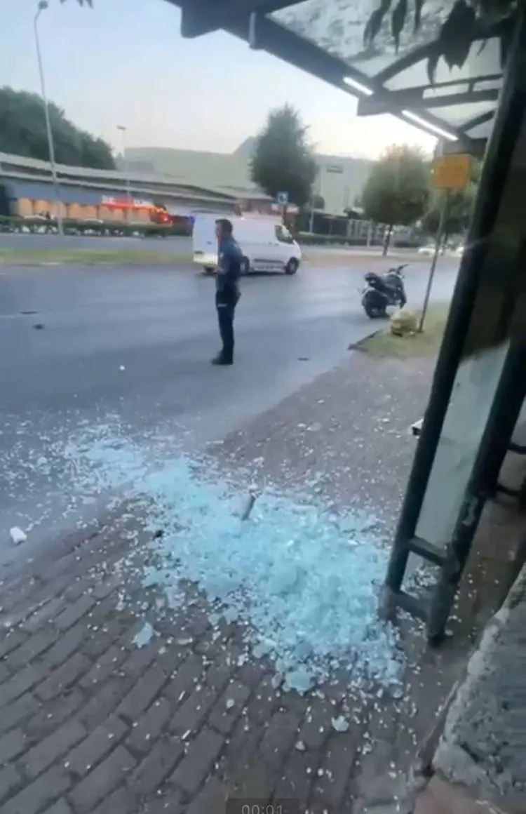 Bakırköy'de motosikletli genci hayattan koparan kaza