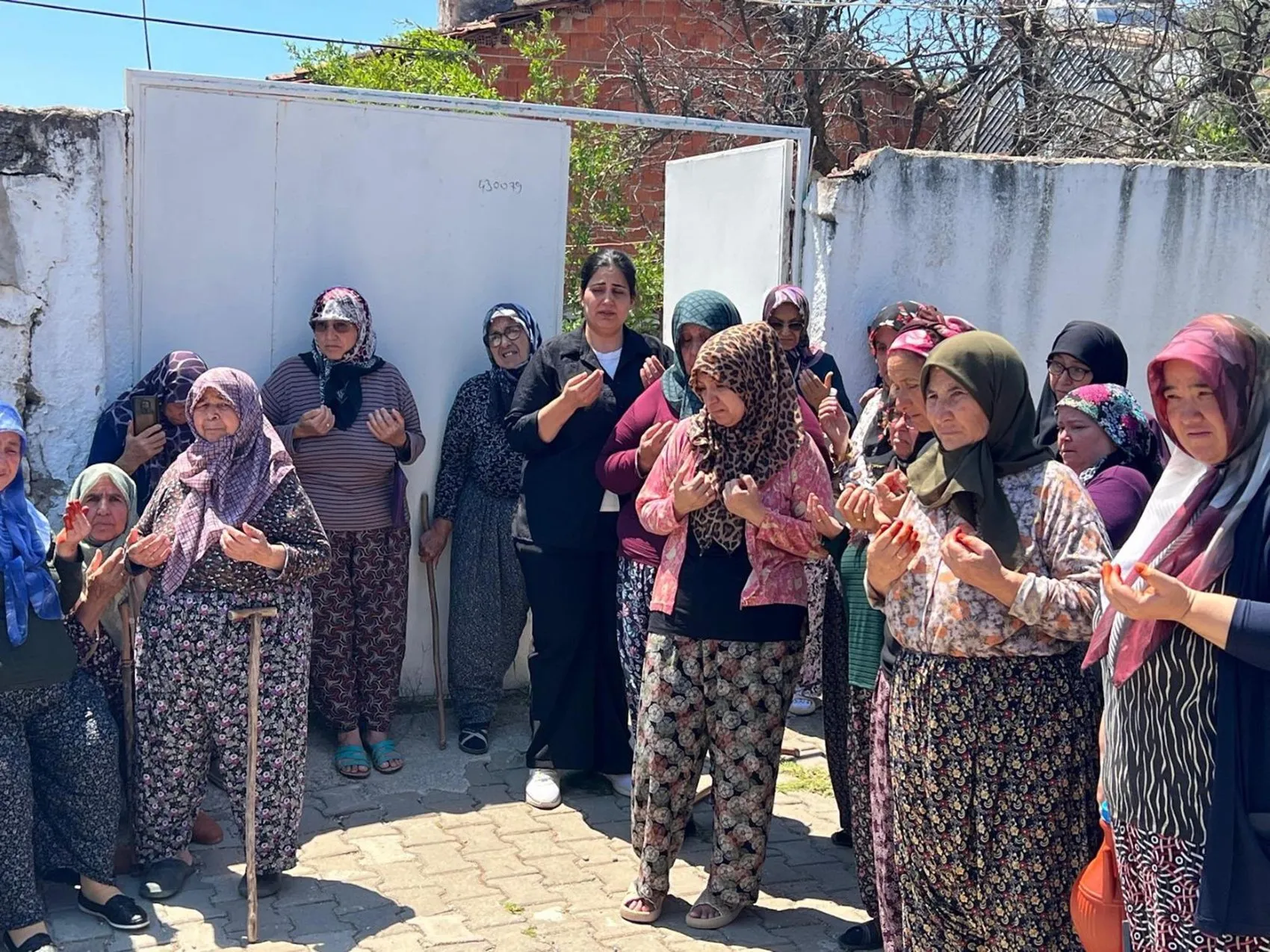 17 Yıllık Sır Çözüldü Ebru Koyuncu Son Yolculuğuna Uğurlandı