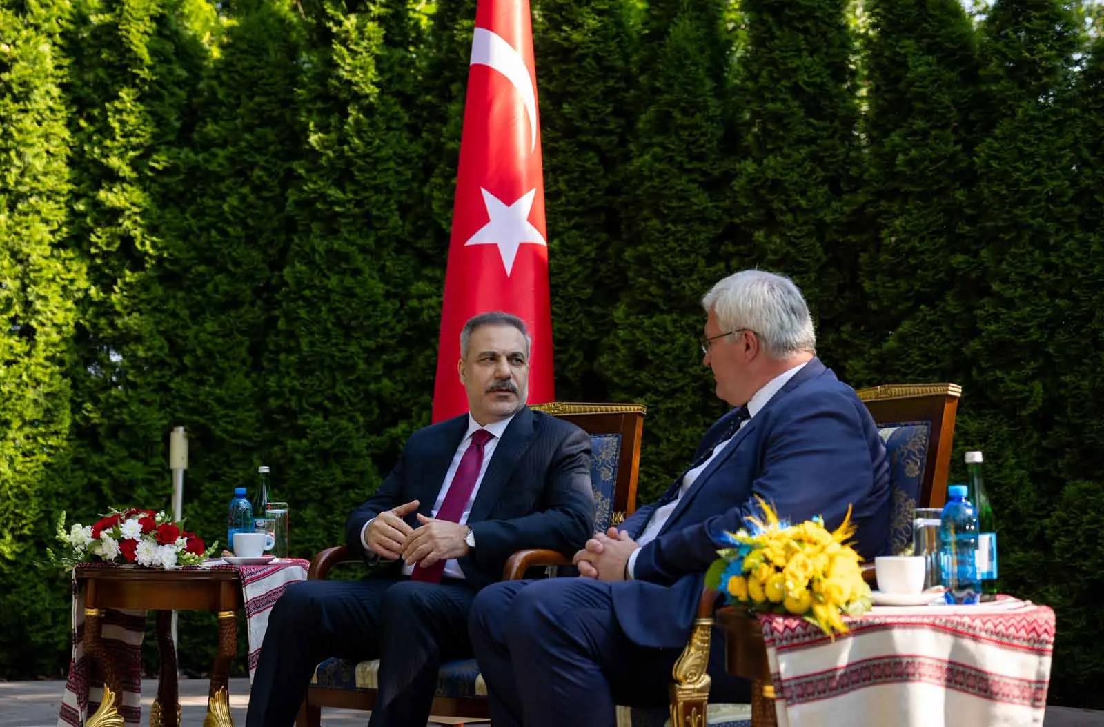 Hakan Fidan Kiev'de kritik diplomasi trafiğine başladı