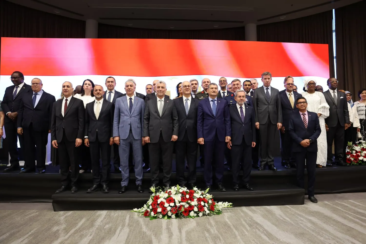 Türkiye ve Mısır ticaret hedefini ikiye katlıyor