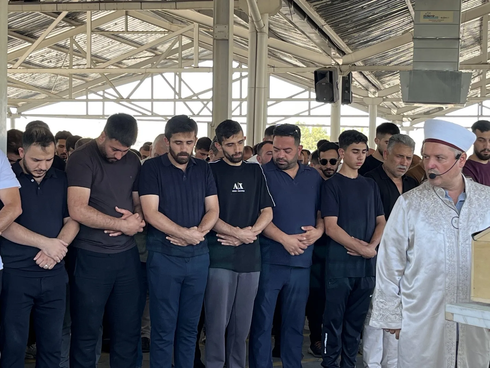 Bursa'da havuza düşen küçük Kadir Gaziantep'te defnedildi
