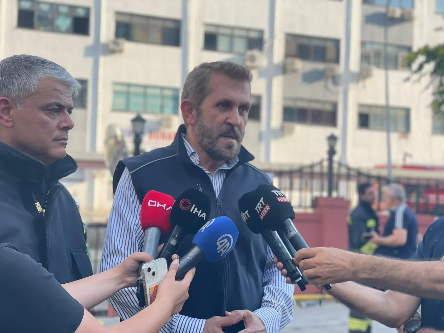 Gaziantep’te dev iş merkezinde büyük panik