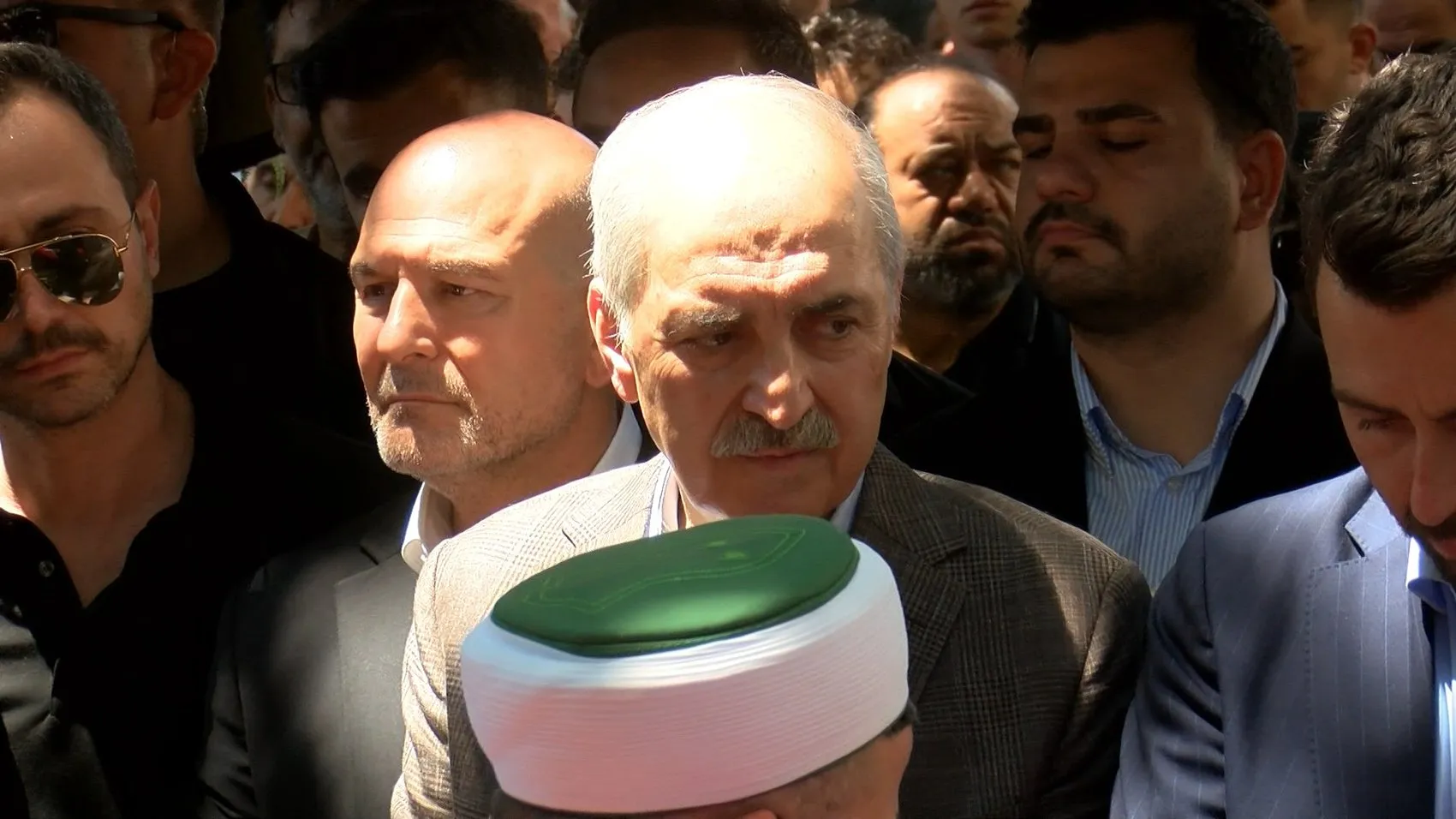 Bandırma eski belediye başkanını son yolculuğuna uğurladı