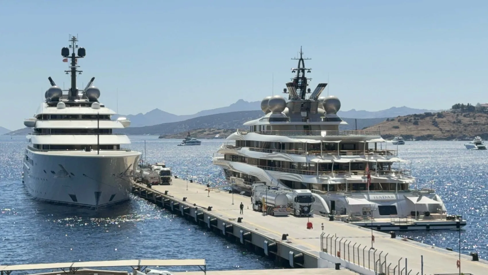 Bodrum limanında milyar dolarlık yakıt ikmali