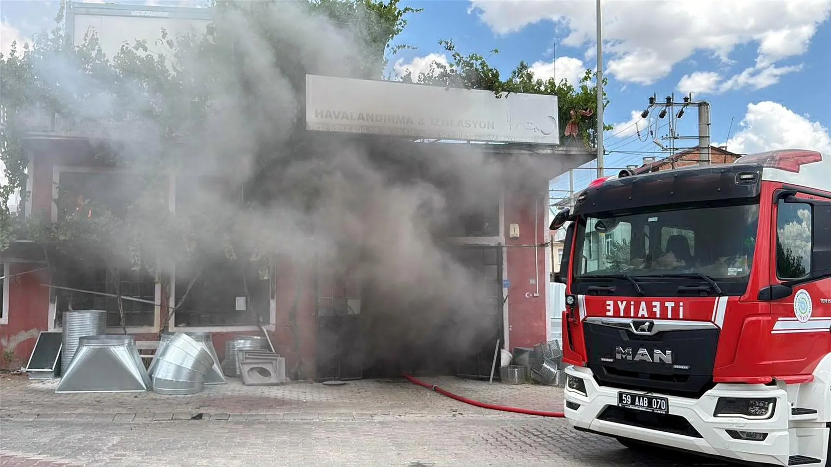 Ergene’de atölye yangını küle döndü