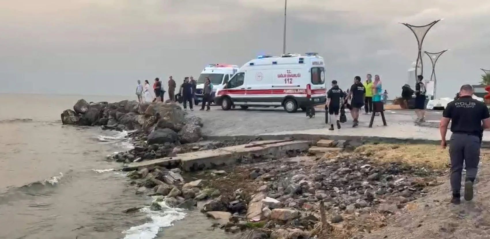 Tekirdağ Altınova kıyısında bir kişi denizde kayboldu