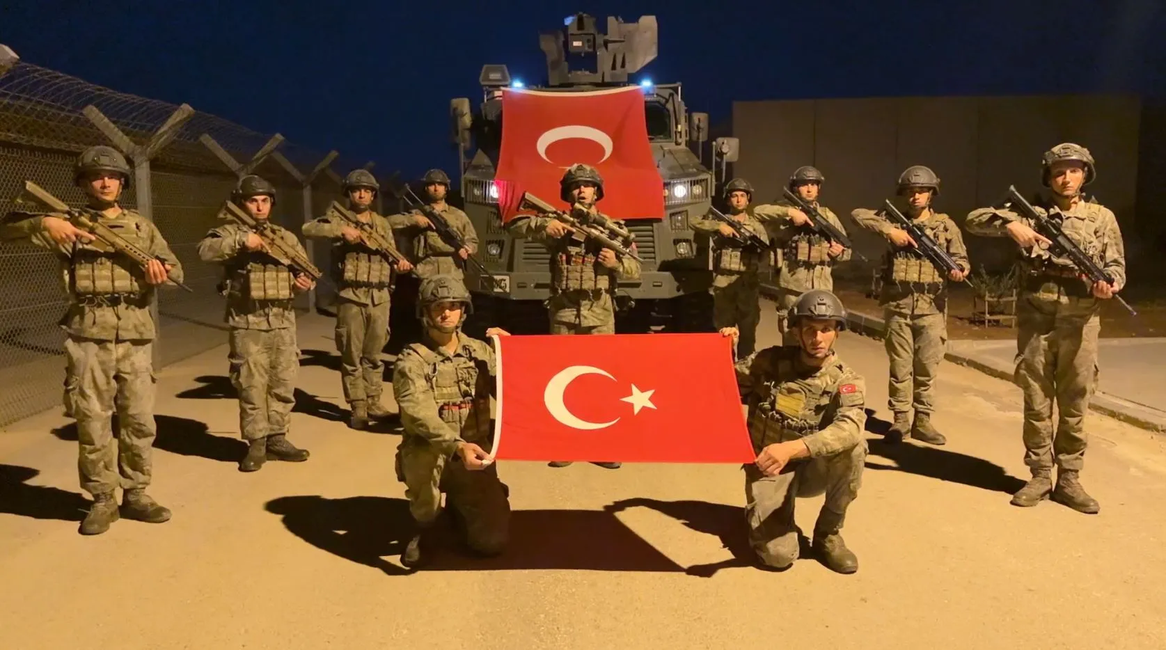 Mehmetçikten Filenin Sultanları için özel kutlama mesajı