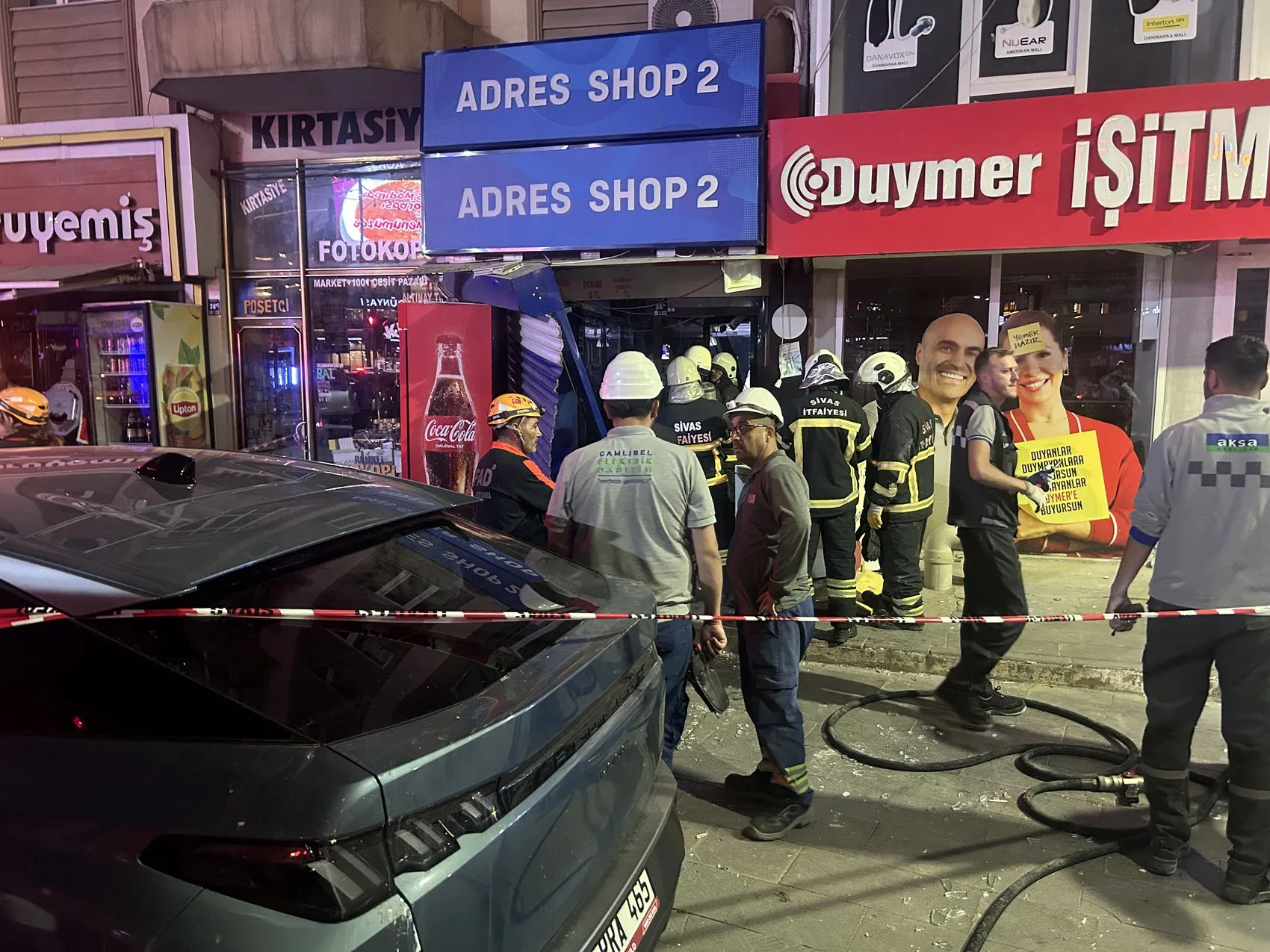 Sivas'ta gece yarısı patlayan klima korkuttu