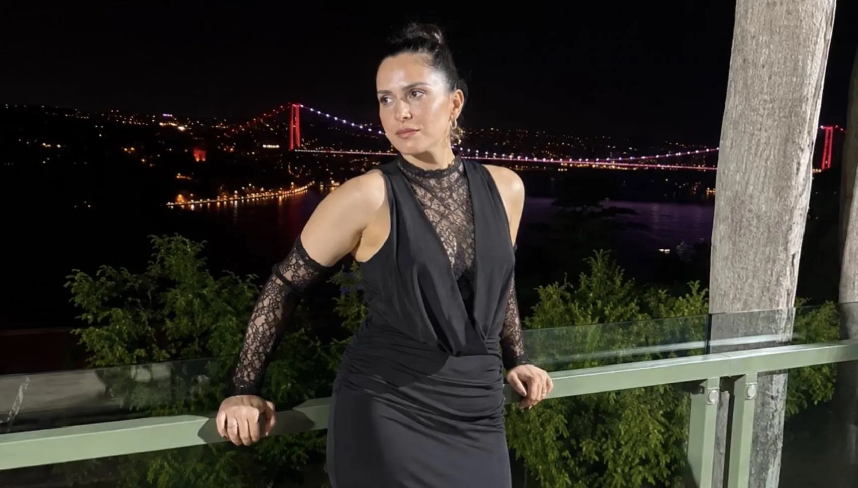 Galata'daki bir otelde genç aşçı terastan düşerek can verdi