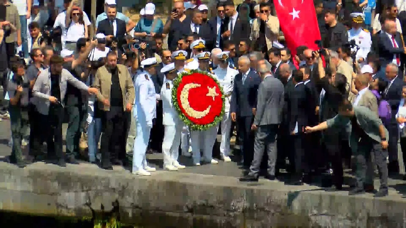 İstanbul denizlerinde 100 yıllık gurur günü