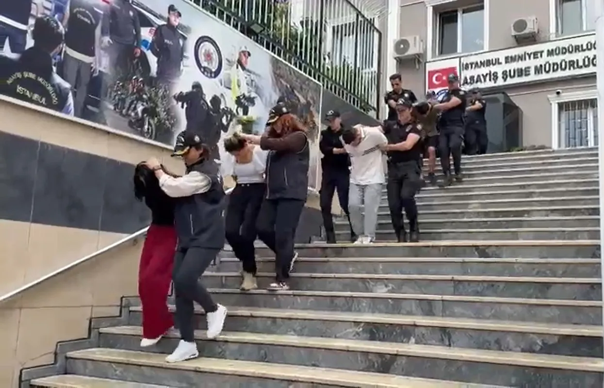 Rapçi Blok3'e yönelik suikast planı Bodrum'da polis baskınıyla bozuldu