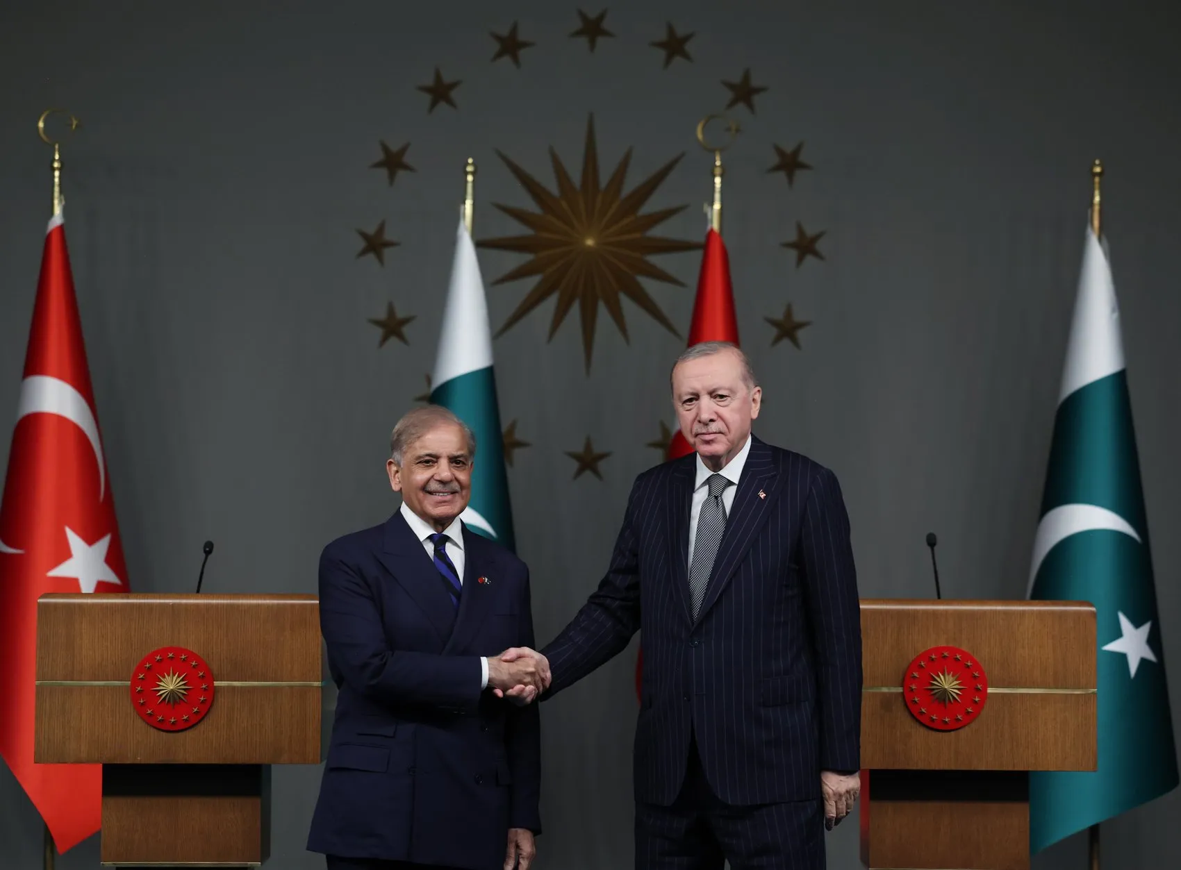 Erdoğan ve Şerif'ten ticaret ve savunma sanayii mesajı