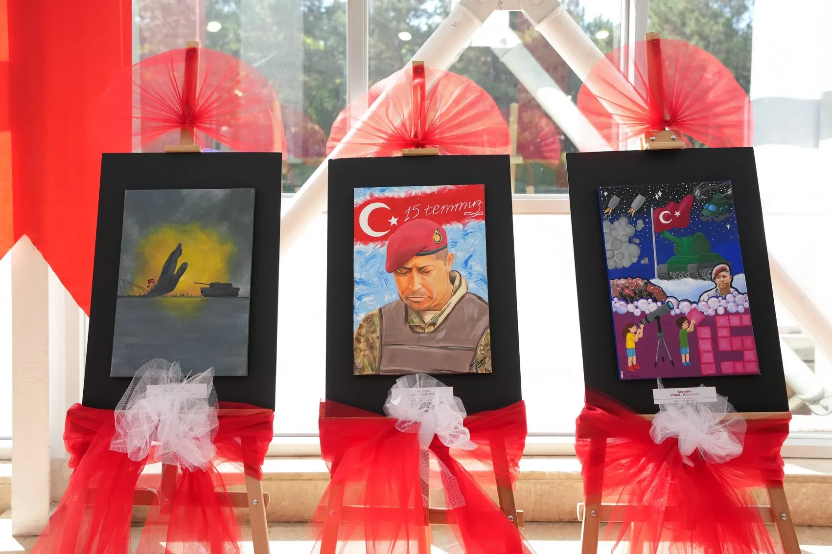15 Temmuz için öğrenciler sanatla bir araya geldi